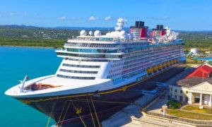 Kolaborasi Disney Cruise Line dan Singapore Tourism Board Kolaborasi Disney Cruise Line dan Singapore Tourism Board