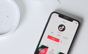 Mengganti Username TikTok