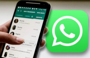 Mengecek Chat WhatsApp Pacar